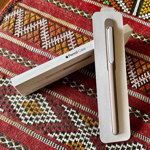APPLE | Leather Case for 1st Generation Apple Pencil - Picture 3 of 4